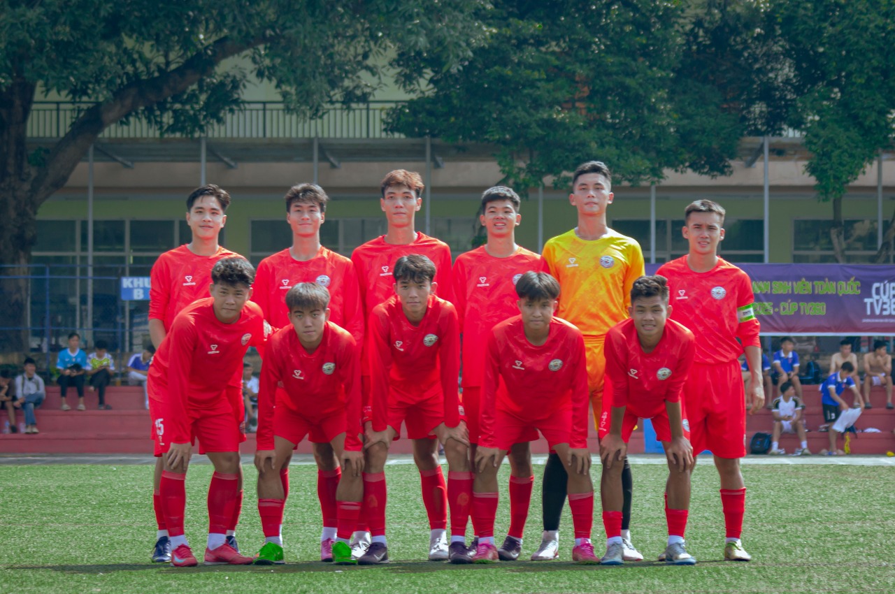 DNTU FC – KHẲNG ĐỊNH SỨC MẠNH TẠI GIẢI BÓNG ĐÁ NAM SINH VIÊN TOÀN QUỐC – CÚP TV360 NĂM 2025!